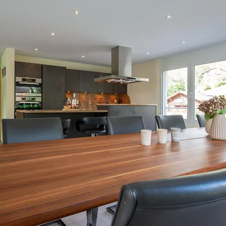 Bellevue Rey * פיש