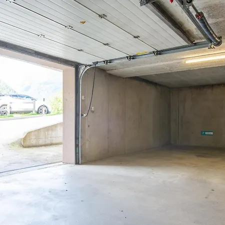 Bellevue Rey Apartment