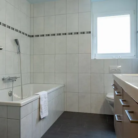 Bellevue Rey Apartment Fiesch