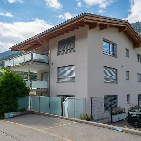 Bellevue Rey Apartman Fiesch